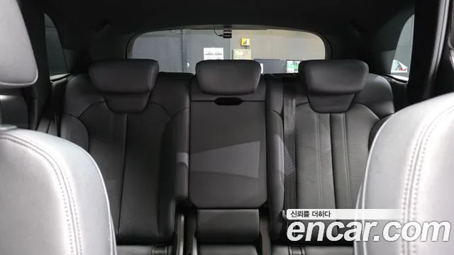 Audi Q5 45 TFSI quattro Premium — Фото автомобиля 28