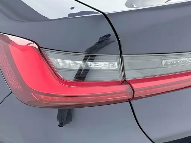 BMW 3 Series — Фото автомобиля 14