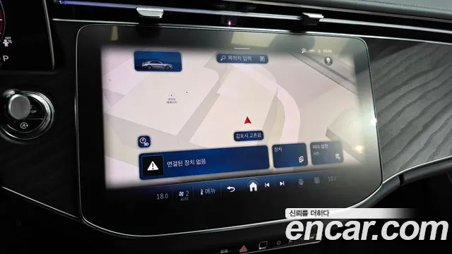 Mercedes-Benz E-Class — Фото автомобиля 14