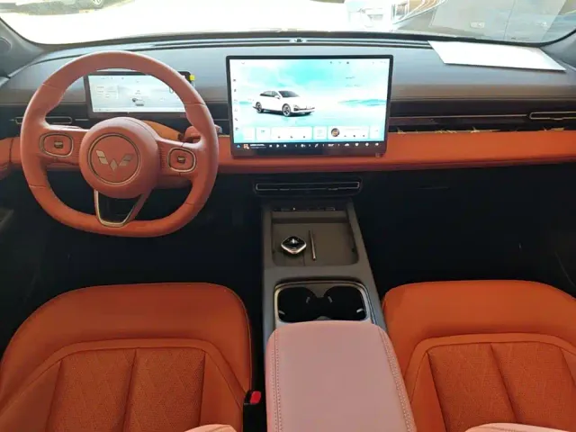 Wuling Starlight — Фото автомобиля 9