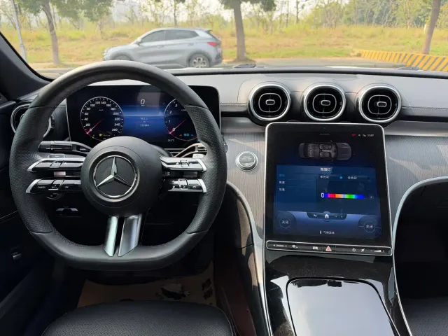 Mercedes-Benz C-Class — Фото автомобиля 17