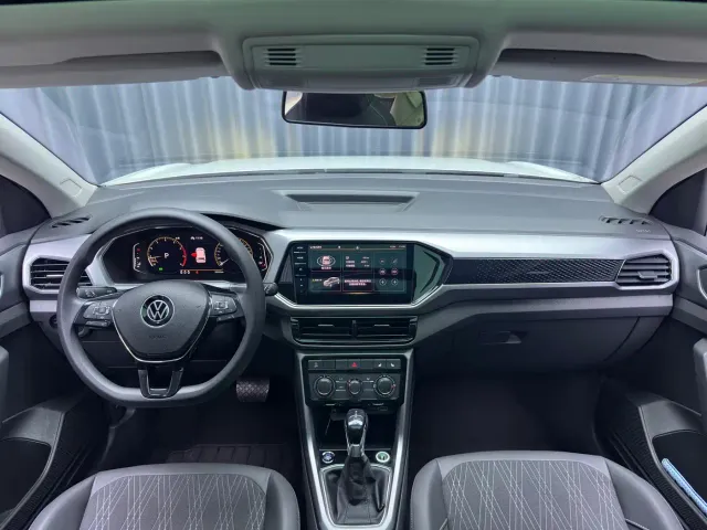 Volkswagen T-Cross — Фото автомобиля 8