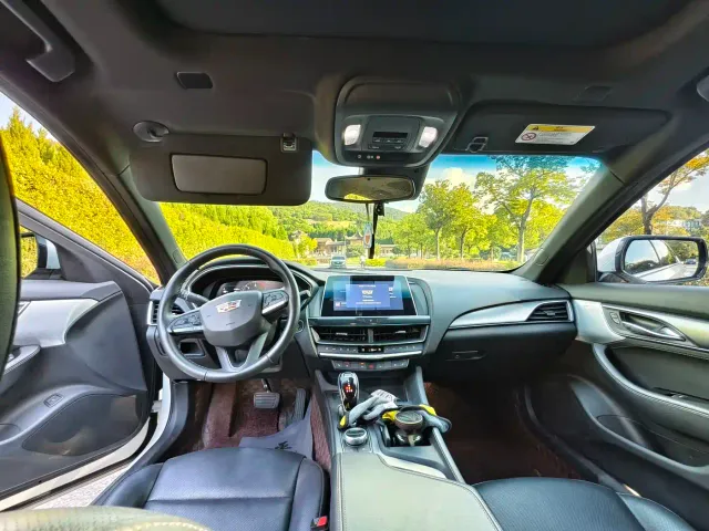 Cadillac CT5 — Фото автомобиля 12
