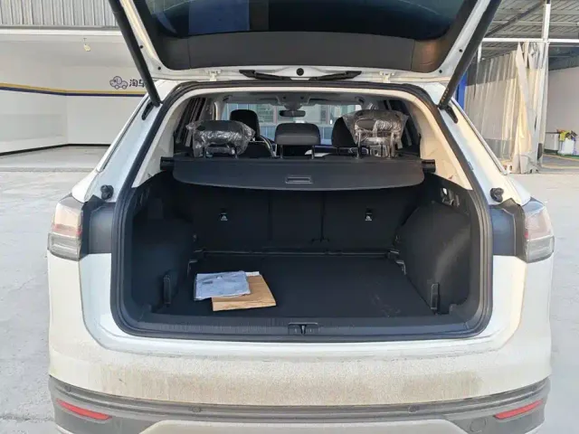 Volkswagen Tayron — Фото автомобиля 4
