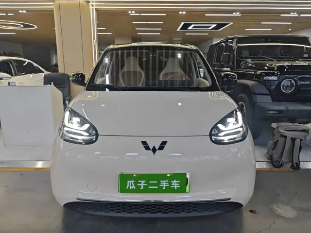 Wuling Bingo — Фото автомобиля 2