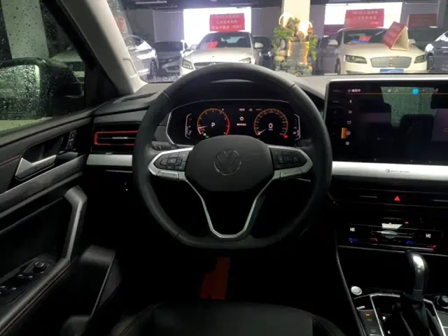 Volkswagen Lavida 2024 Model 300TSI DSG Starlight Leading Edition — Фото автомобиля 10