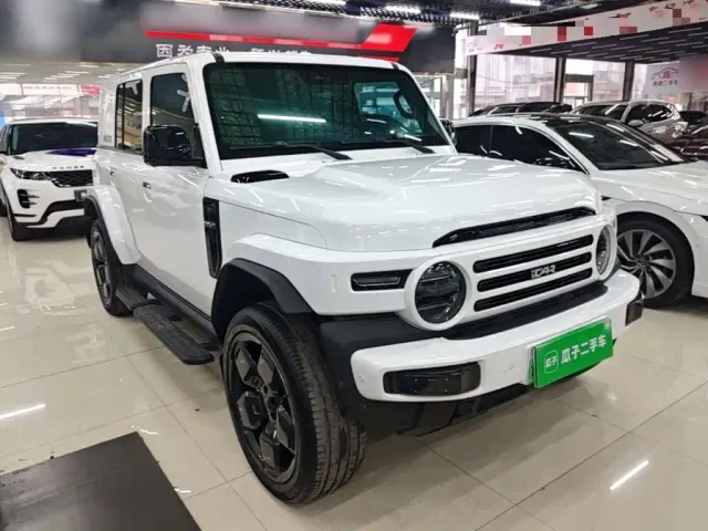 iCAR V23 — Фото автомобиля 3