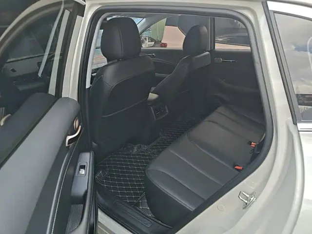 Baojun Yunhai — Фото автомобиля 16
