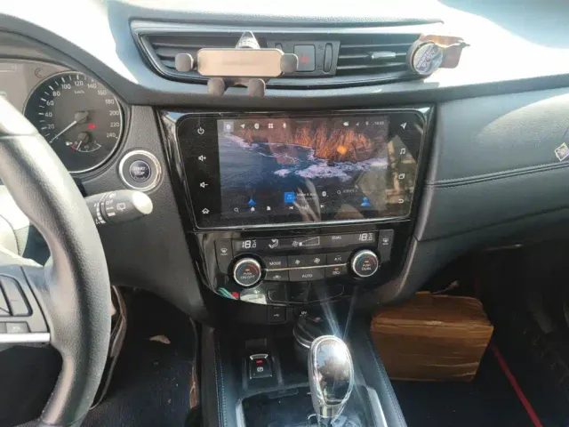 Nissan X-Trail — Фото автомобиля 14