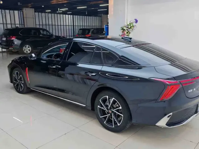 Hongqi H6 — Фото автомобиля 7