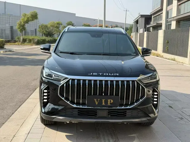 Jetour X70 Plus — Фото автомобиля 2