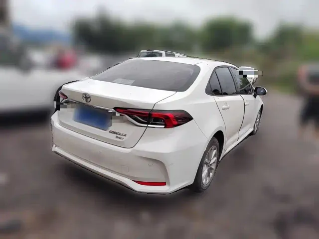 Toyota Corolla — Фото автомобиля 4