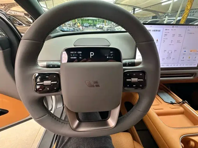 Li Auto i6 — Фото автомобиля 4