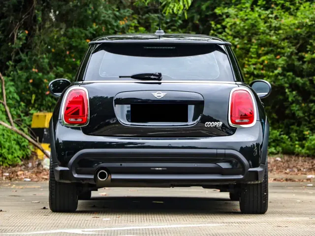 MINI Hatch — Фото автомобиля 15