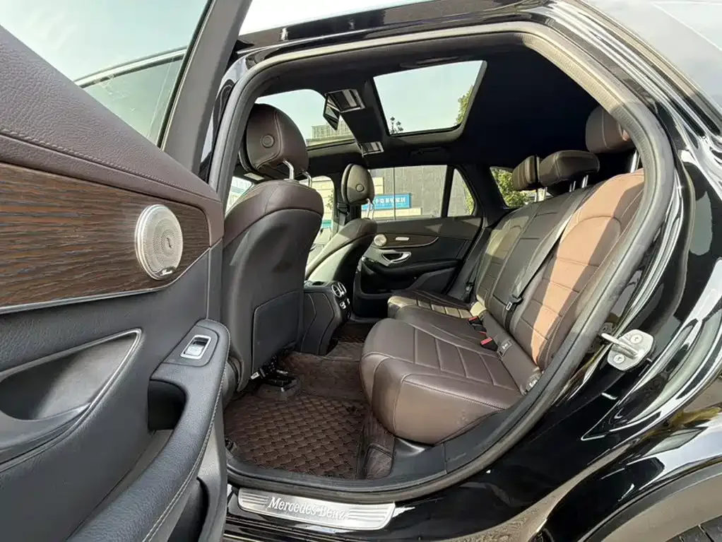 Mercedes-Benz Mercedes-Benz GLC 2022 Third Facelift GLC 300 L 4MATIC Luxury Model — Фото автомобиля 13