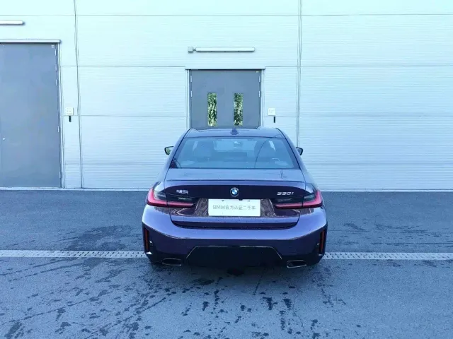 BMW 3 Series — Фото автомобиля 3