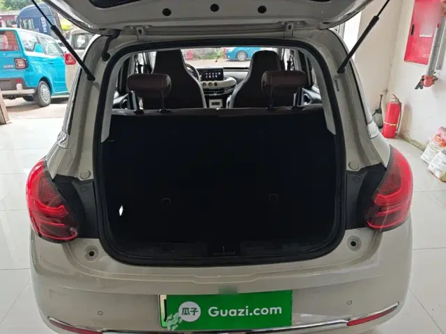 Wuling Bingo — Фото автомобиля 18