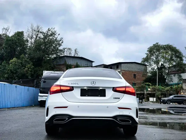 Mercedes-Benz A-Class — Фото автомобиля 16