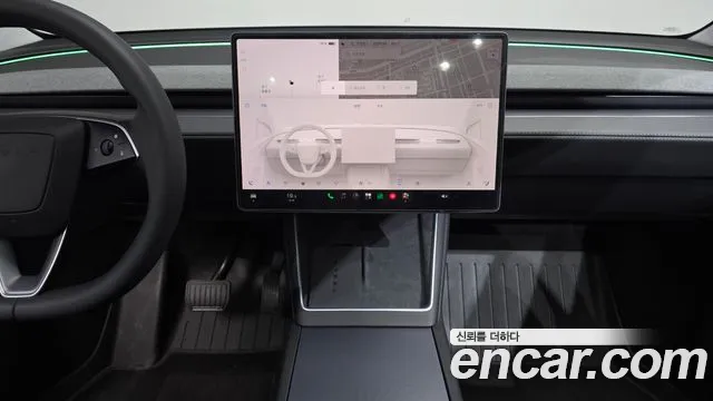 Tesla Model Y — Фото автомобиля 19