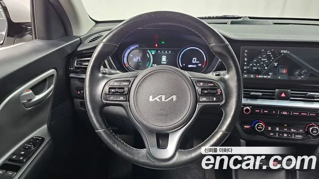 Kia Niro Niro Plus Earth — Фото автомобиля 13
