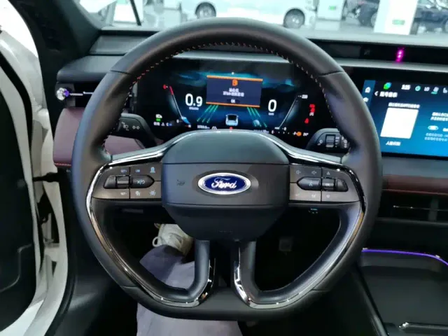 Ford Mondeo — Фото автомобиля 10