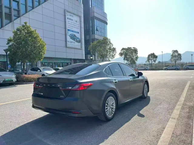 Toyota Camry — Фото автомобиля 5