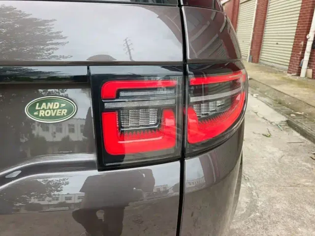 Land Rover Discovery Sport — Фото автомобиля 7
