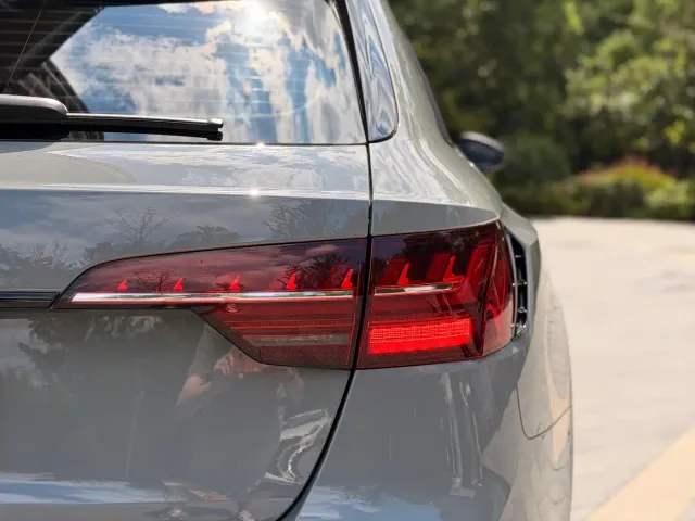 Audi RS 4 — Фото автомобиля 13