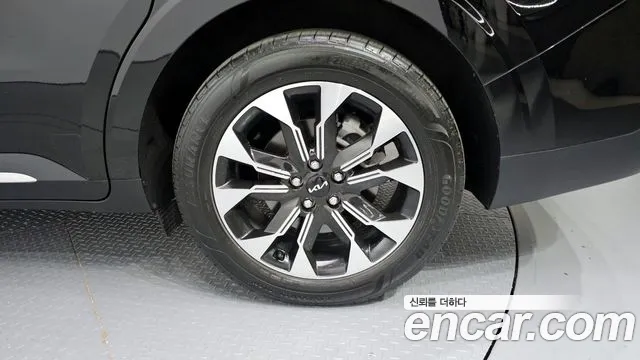 Kia Canival Carnival 4 поколение Дизель 9 мест Noblesse — Фото автомобиля 21