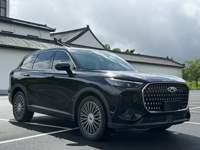Chery Tiggo 8L — Фото автомобиля 3