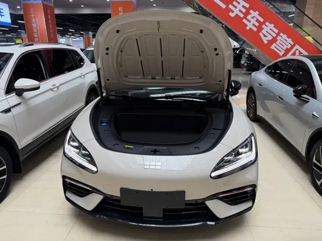 Geely Galaxy TT — Фото автомобиля 10
