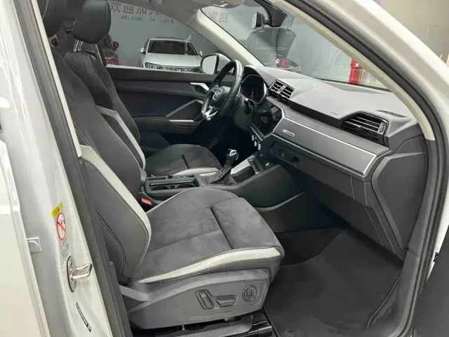 Audi Q3 — Фото автомобиля 18