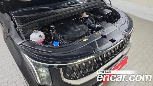 Kia Carnival — Фото автомобиля 9