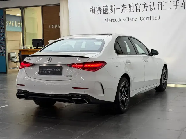 Mercedes-Benz C-Class — Фото автомобиля 7