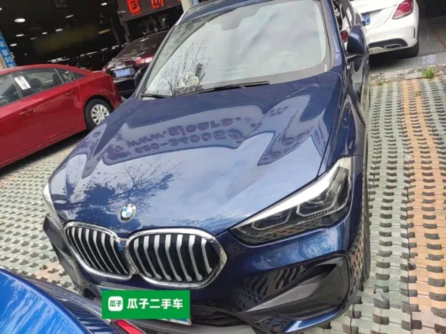 BMW X1 — Фото автомобиля 2