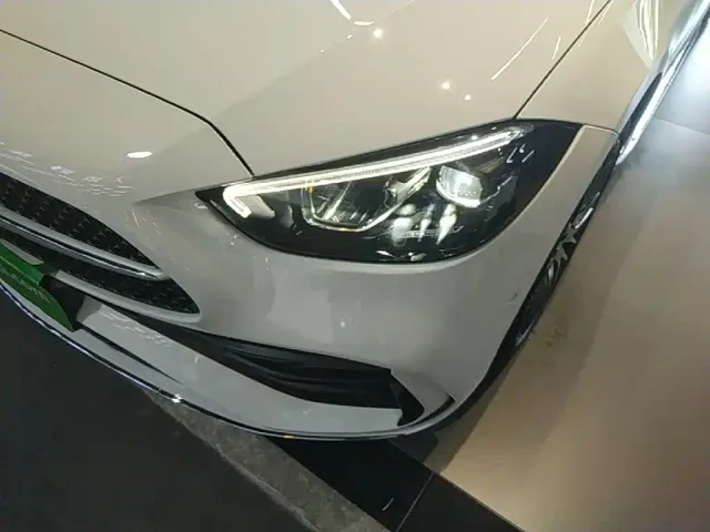 Mercedes-Benz C-Class — Фото автомобиля 23