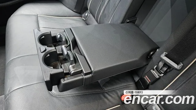 BMW 5 Series G30 — Фото автомобиля 20