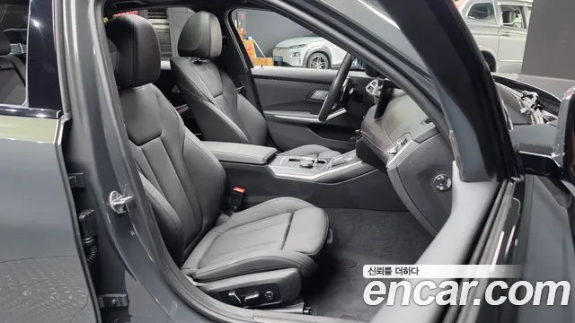 BMW 3-Series 3 серия (G20) 320i M Sport — Фото автомобиля 25