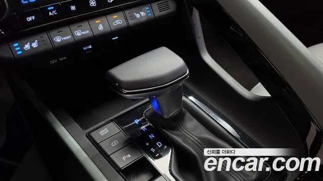 Hyundai Avante CN7 — Фото автомобиля 12