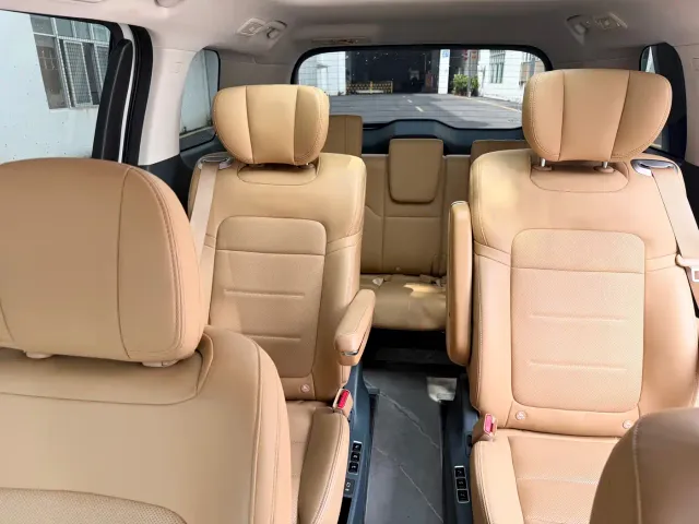 GAC Trumpchi E8 — Фото автомобиля 11