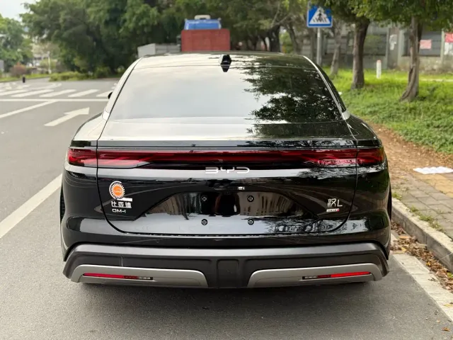 BYD Han L — Фото автомобиля 5