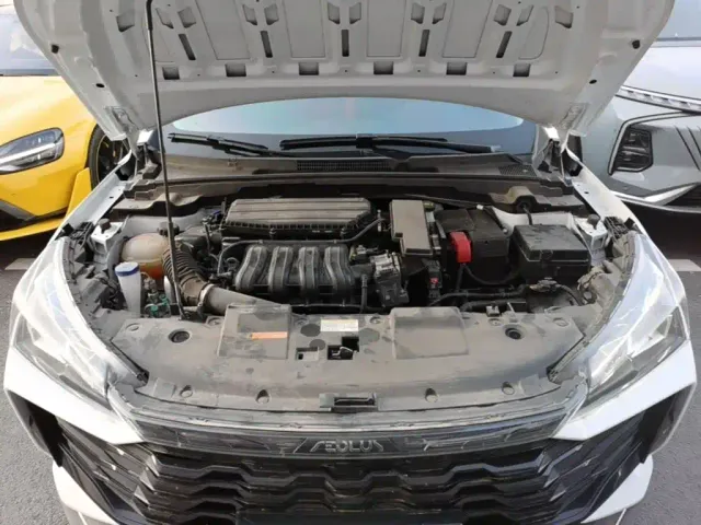 Dongfeng Yixuan — Фото автомобиля 19