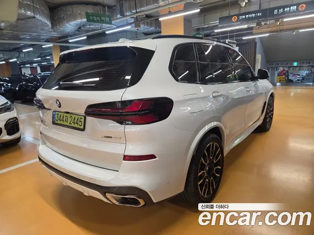 BMW X5 xDrive 40i M Sport — Фото автомобиля 4