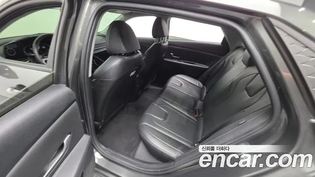 Hyundai AVANTE Новый Avante (CN7) — Фото автомобиля 23