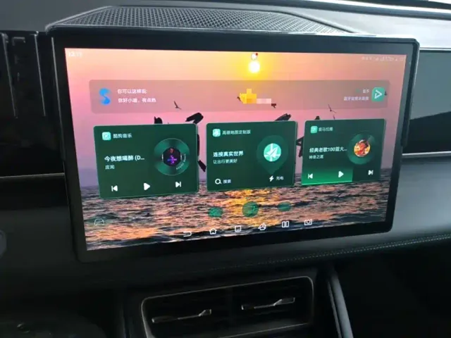 BYD Qin L — Фото автомобиля 12