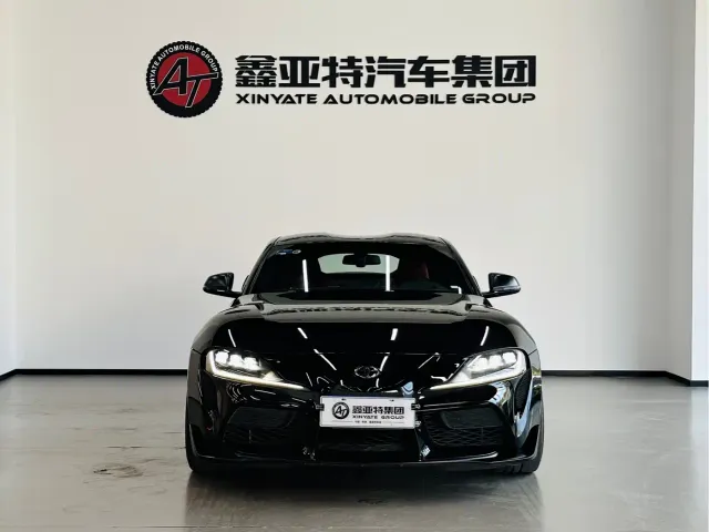 Toyota Supra — Фото автомобиля 3