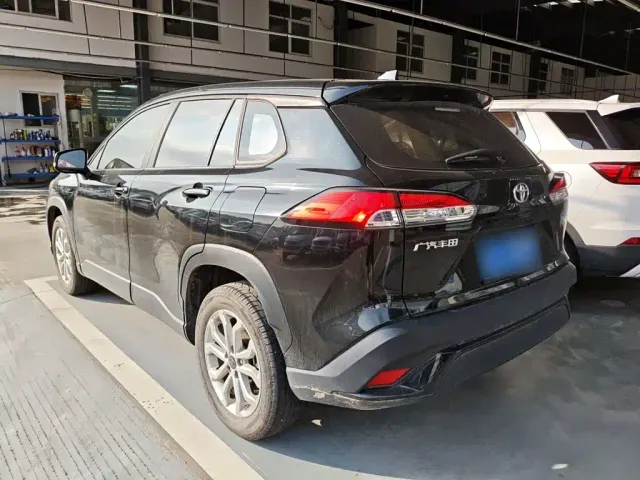 Toyota Frontlander — Фото автомобиля 4