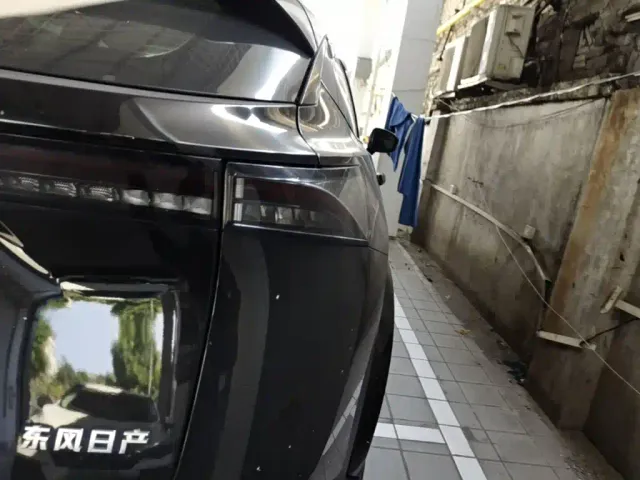 Nissan Ariya — Фото автомобиля 7