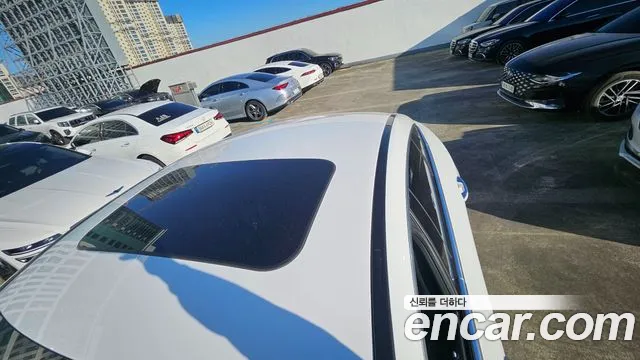 Mercedes-Benz AMG GT X290 (2018–2026) — Фото автомобиля 2