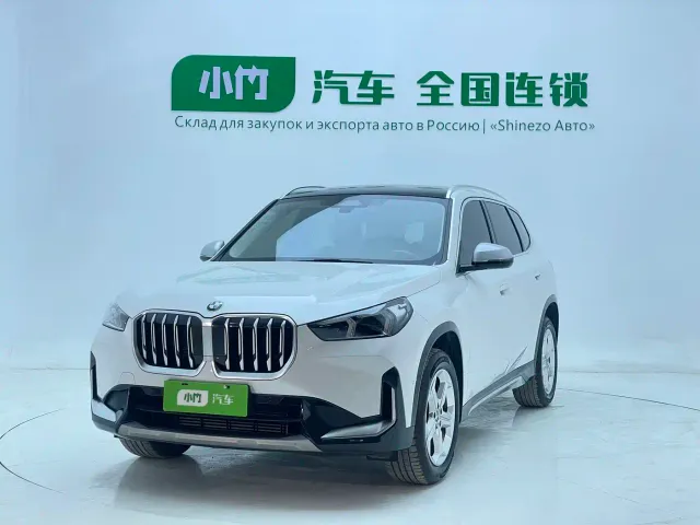 Фотография автомобиля — BMW X1